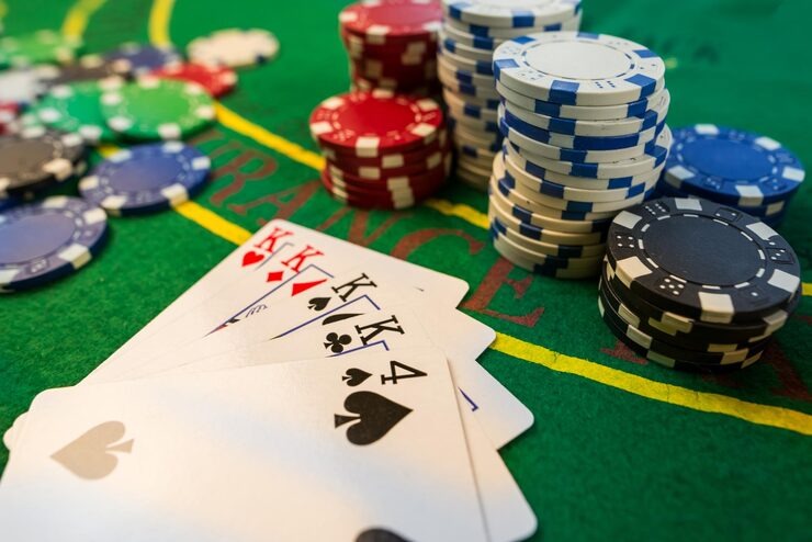 zone4d live dealer baccarat and roulette studio with table limit information